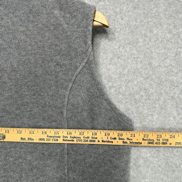 Columbia Fleece Vest Women's Size Large Gray Pink Zip Pockets - Picture 6 of 7